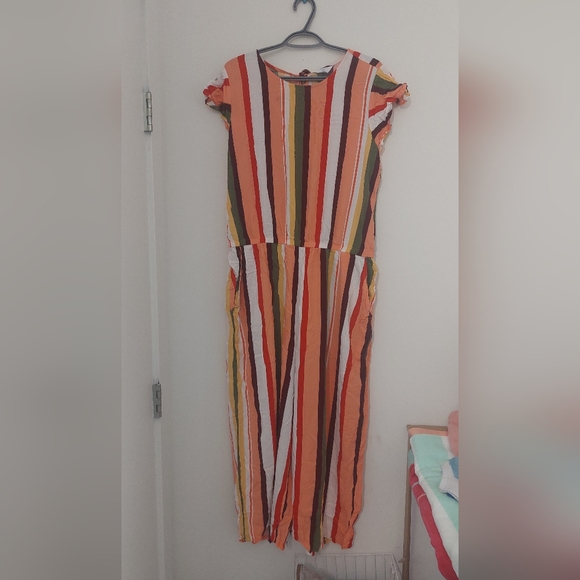 Time and Tru Women's Jumpsuit - Picture 3 of 4